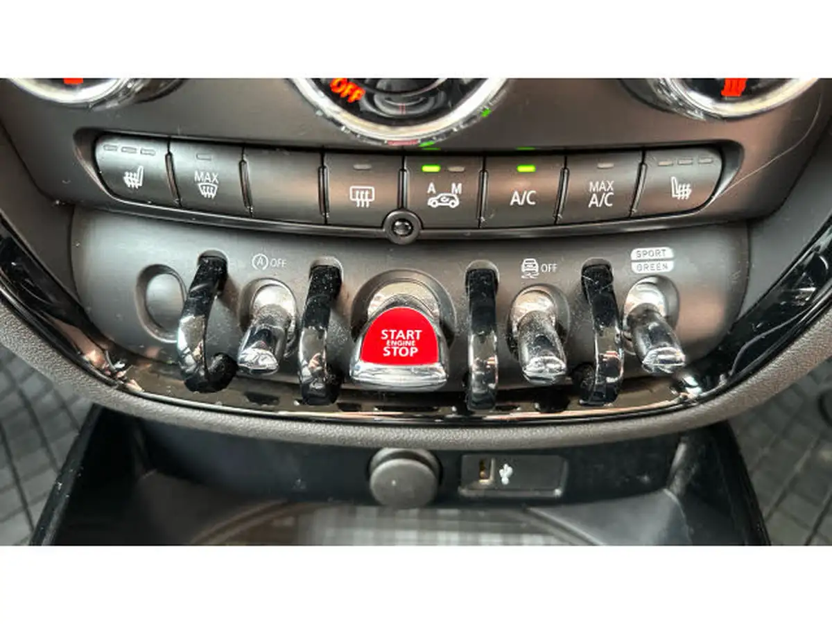 2018-mini-clubman-20td-cooper-sd-sport-auto-big-33