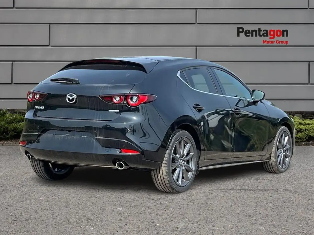 2025-mazda-mazda3-25-e-skyactiv-g-exclusive-line-big-4