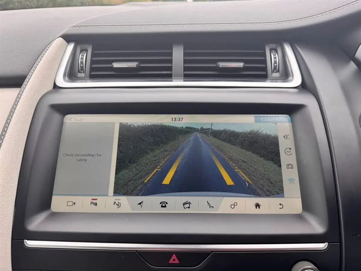 2019-jaguar-e-pace-20-i4d-r-dynamic-hse-180ps-big-19