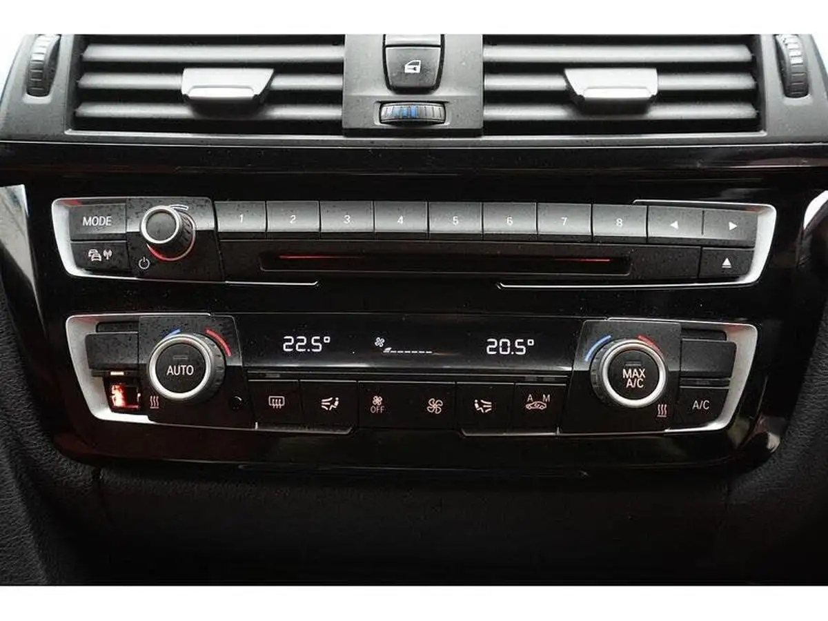 2016-bmw-3-series-30td-335d-xdrive-m-sport-saloon-4d-big-40