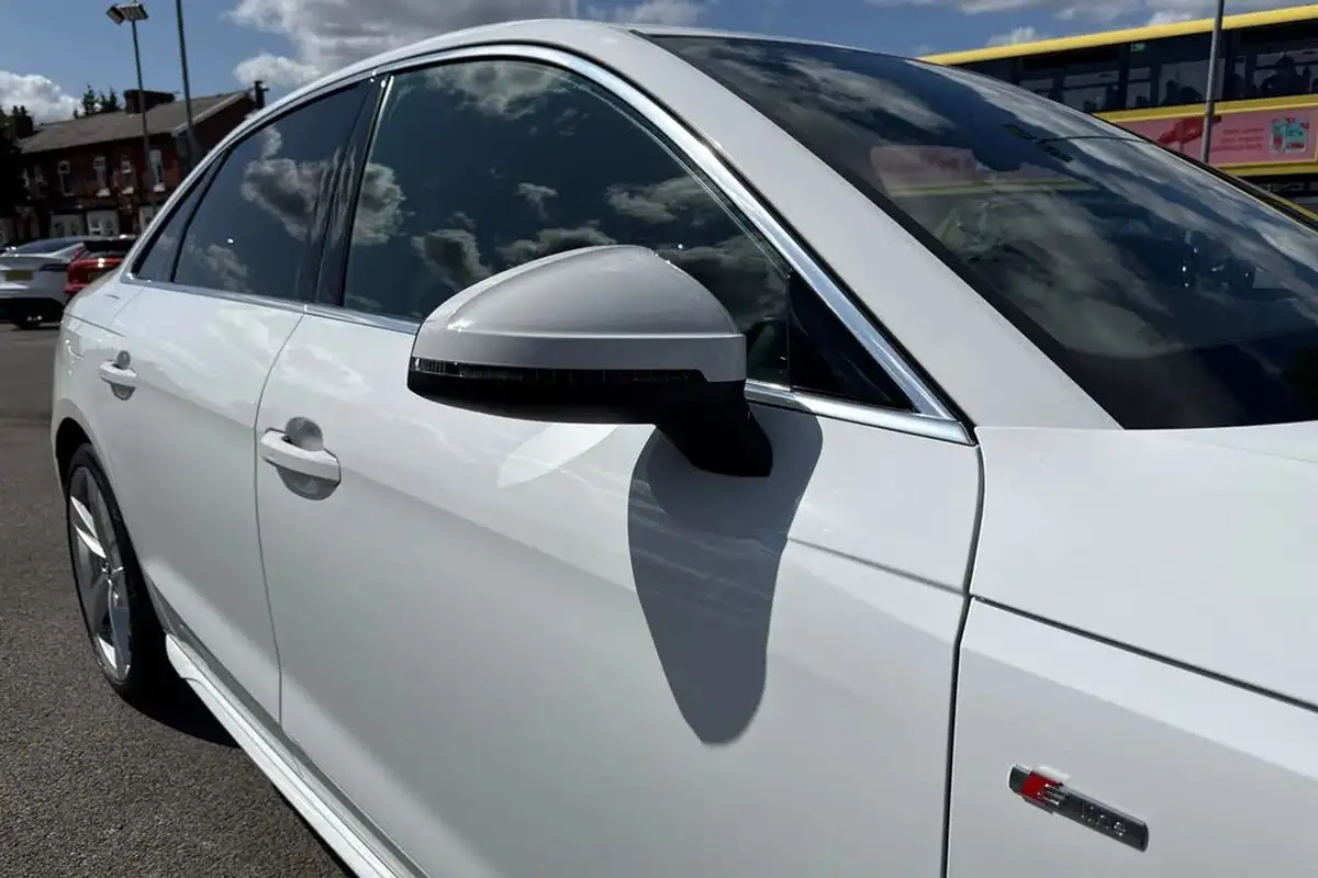 2020-audi-a4-20-35-tdi-s-line-big-38