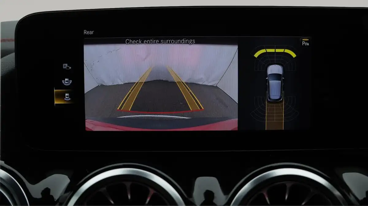 2023-mercedes-benz-eqa-e-eqa-300-amg-line-big-27