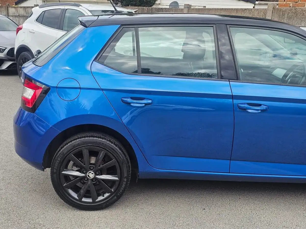 2018-skoda-fabia-10-tsi-colour-edition-ss-big-11