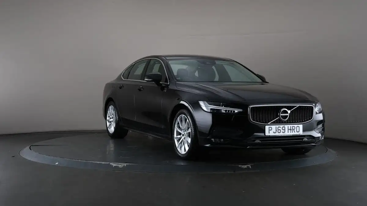 2020-volvo-s90-20-t4-momentum-plus-big-52