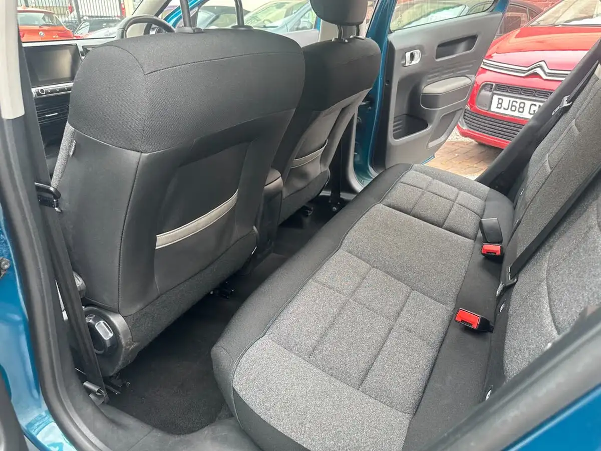 2019-citroen-c4-cactus-12-puretech-feel-110ps-big-13