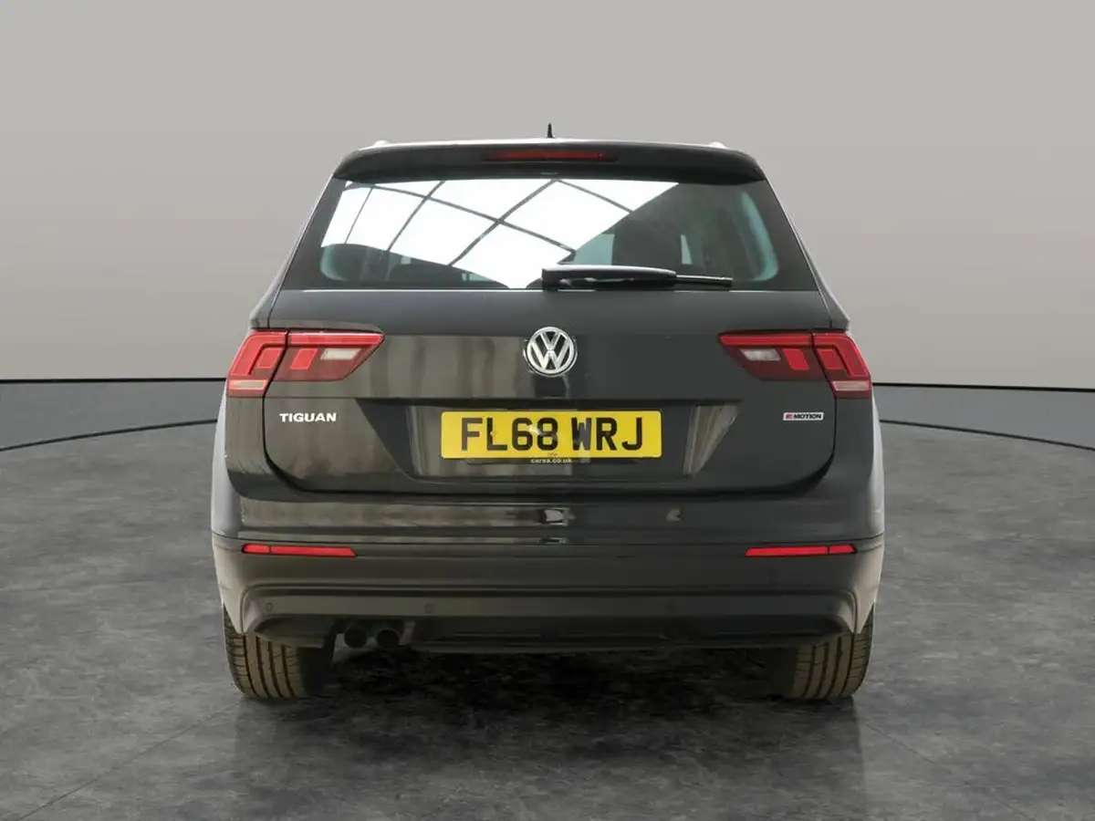 2018-volkswagen-tiguan-allspace-20tdi-se-nav-150ps-ss-big-12