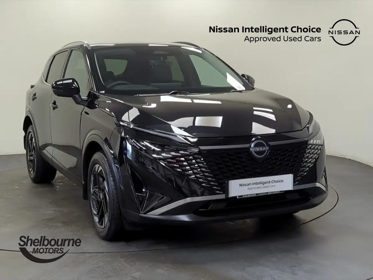 2025-nissan-qashqai-13-dig-t-n-connecta-158ps-mild-hybrid-glass-roof-pack-xtronic-big-0
