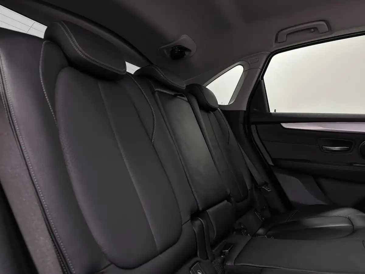 2019-bmw-2-series-15-218i-luxury-ss-active-dct-big-42