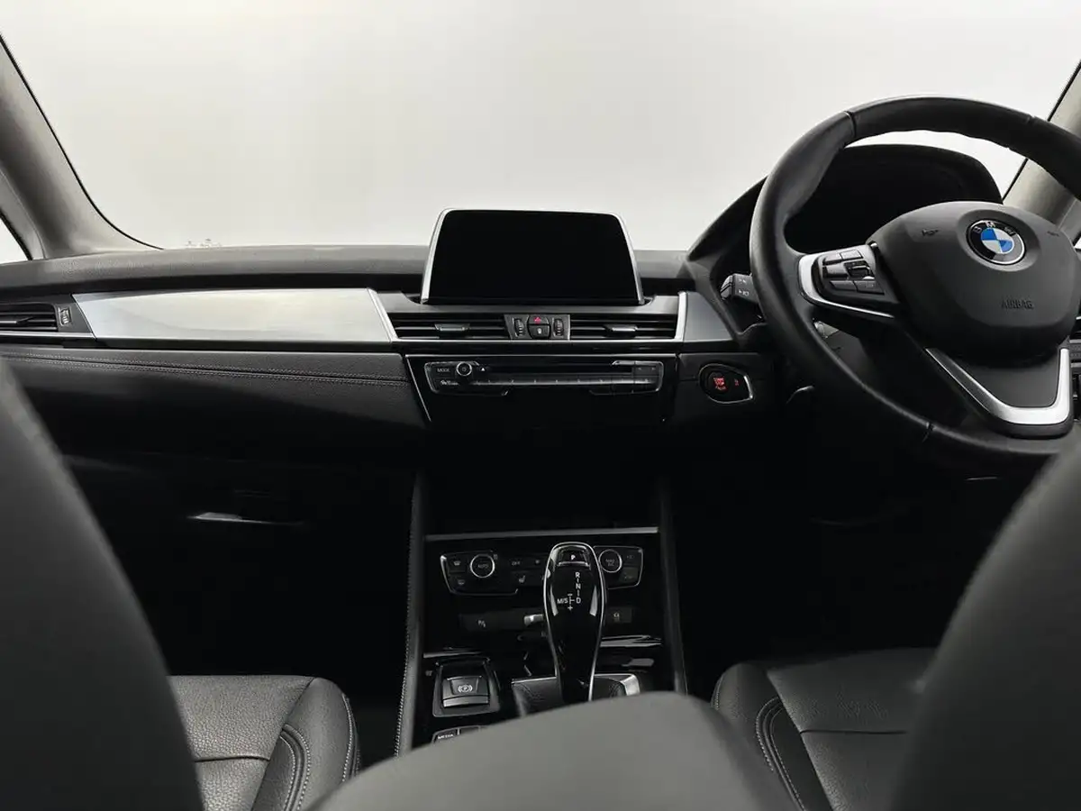 2019-bmw-2-series-15-218i-luxury-ss-active-dct-big-18