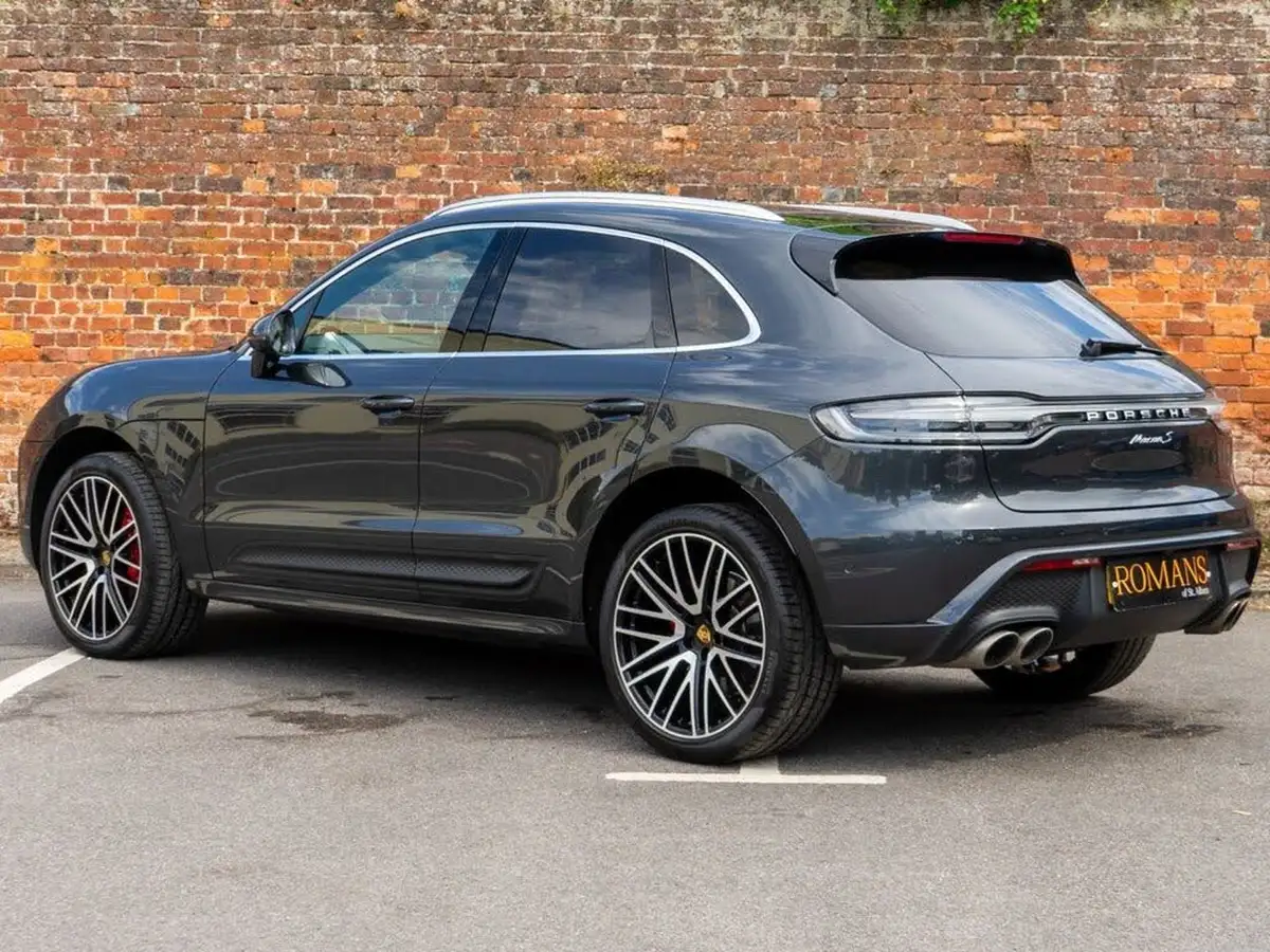 2022-porsche-macan-29-v6-s-big-23