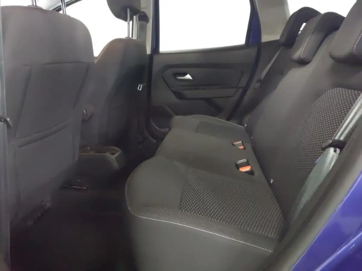 2021-dacia-duster-10-tce-comfort-100bhp-bi-fuel-station-wagon-5d-big-5