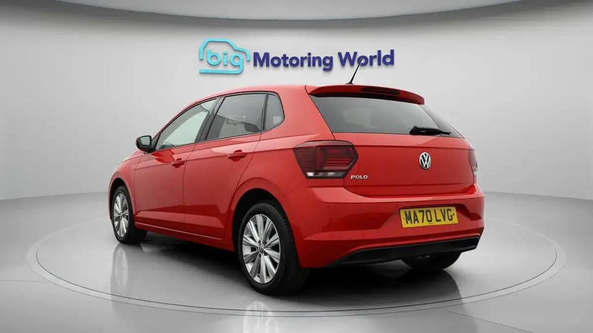 2020-volkswagen-polo-10-match-big-5