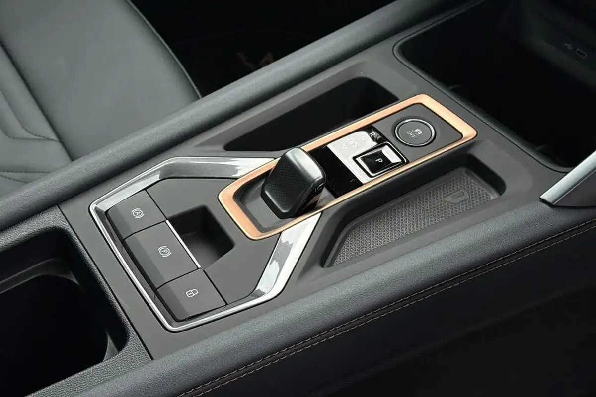 2024-cupra-formentor-20-tsi-vz2-333ps-4drive-big-19