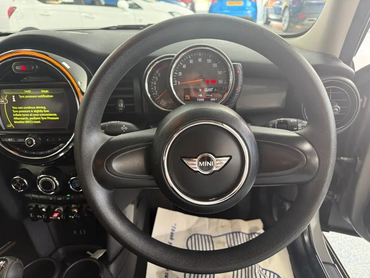 2016-mini-cooper-15-cooper-ss-hatchback-5d-big-27