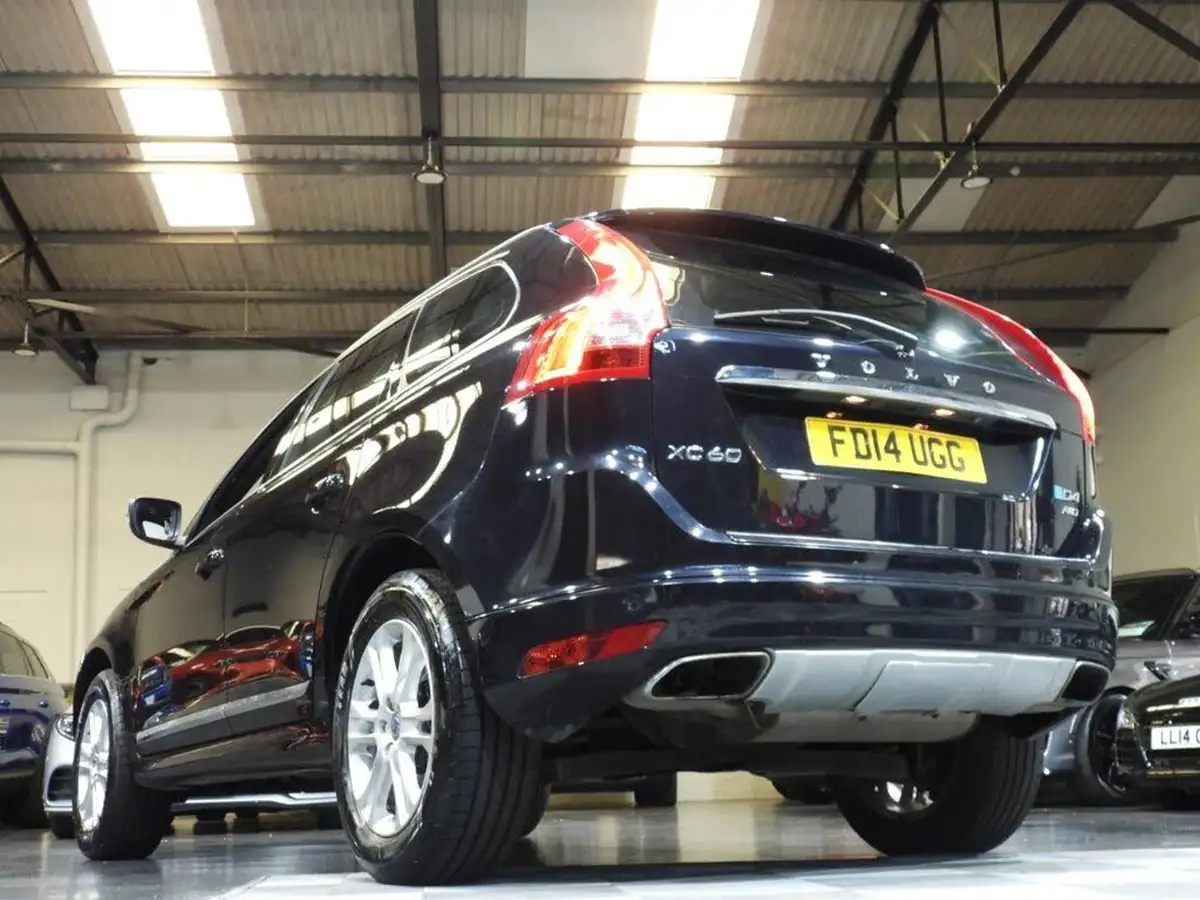 2014-volvo-xc60-24td-d4-se-lux-181bhp-nav-geartronic-big-1