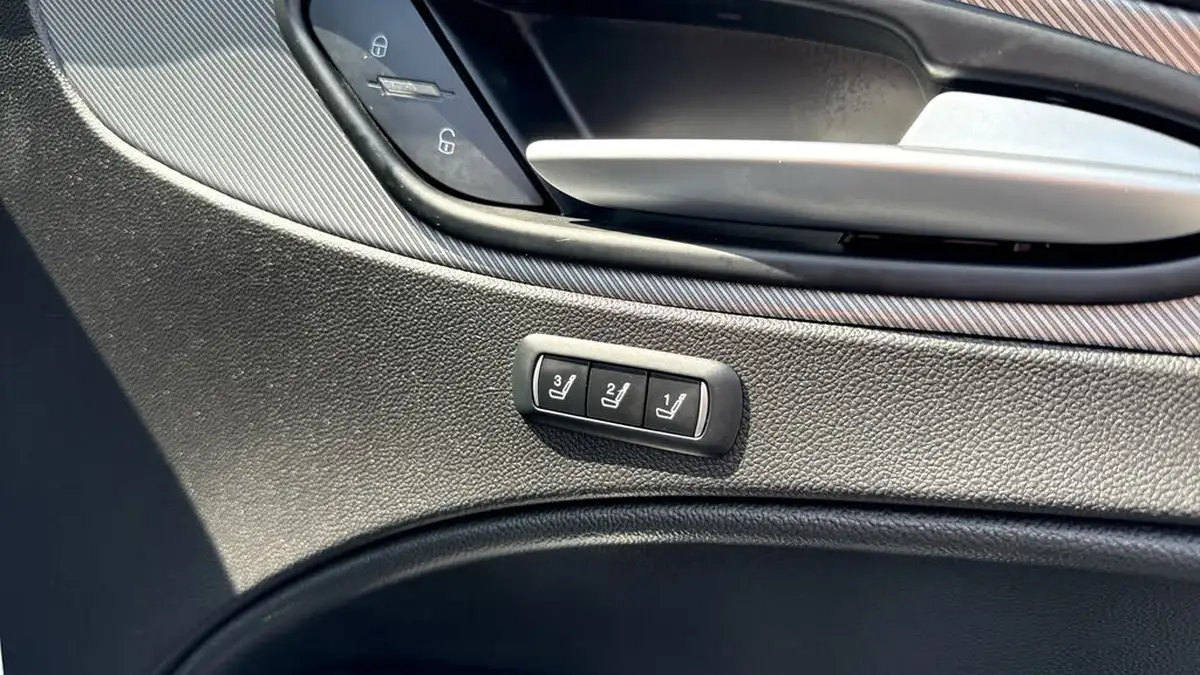 2021-alfa-romeo-stelvio-22td-speciale-big-28