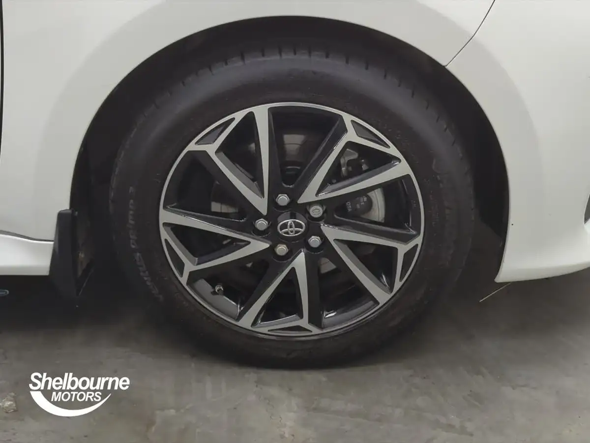 2023-toyota-yaris-15-vvt-i-design-big-6
