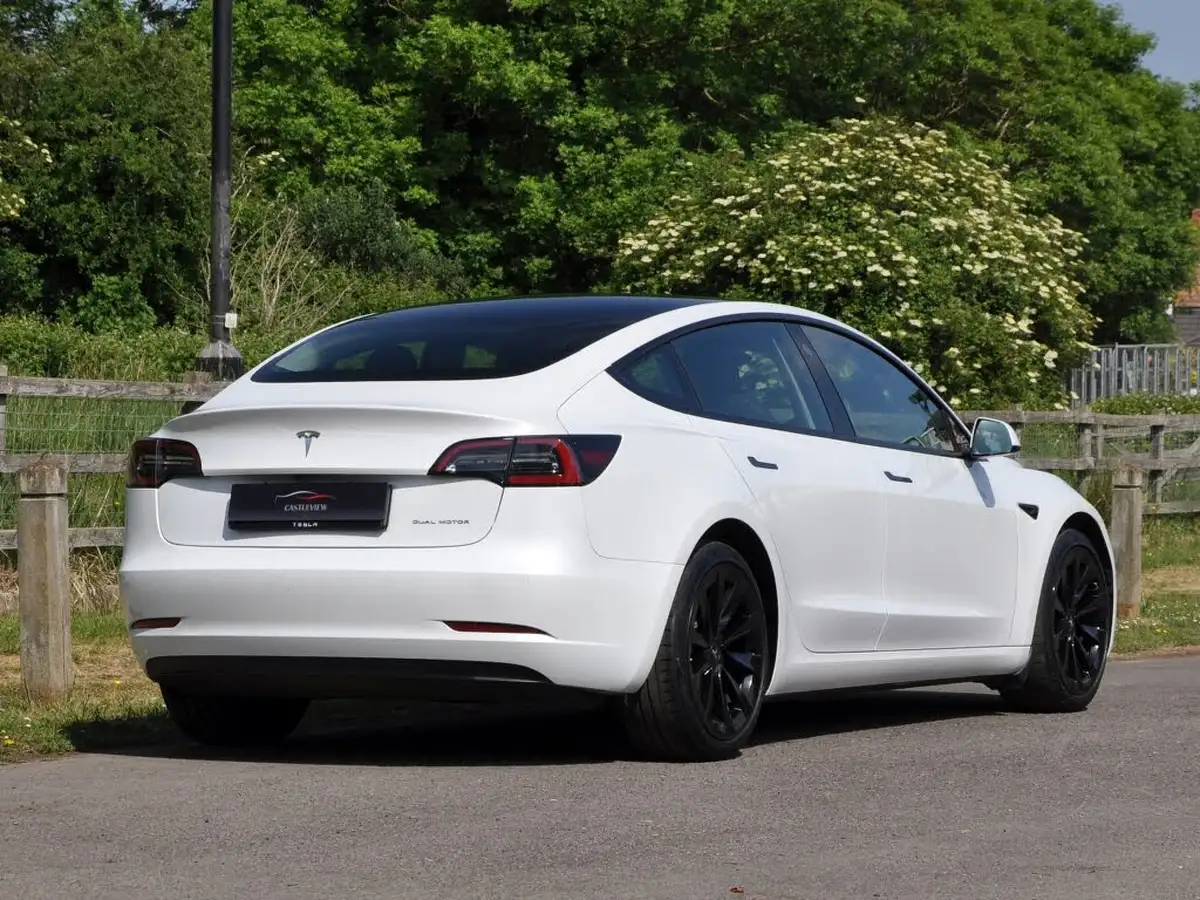 2021-tesla-model-3-e-standard-plus-big-32