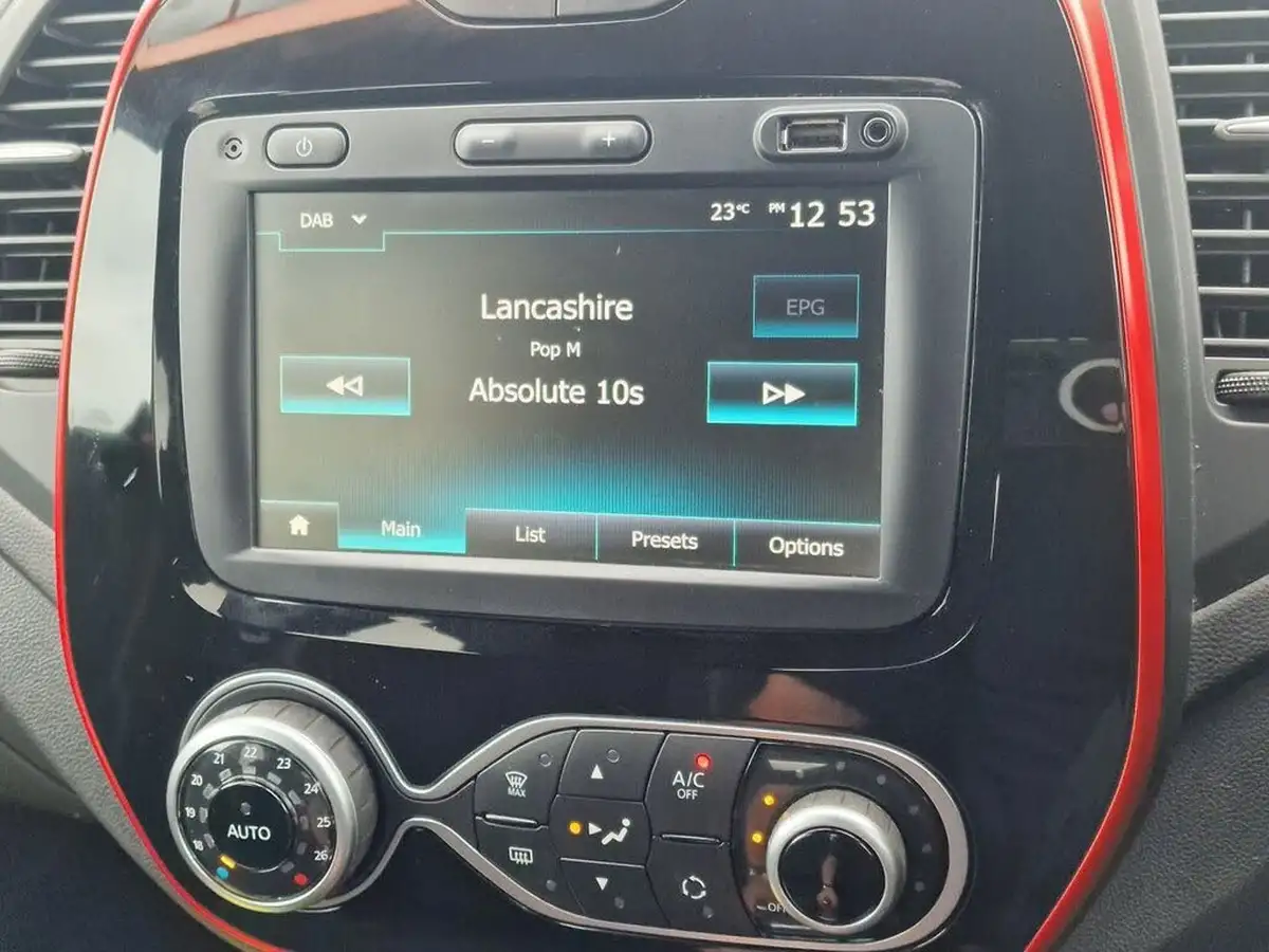 2020-renault-captur-13-tce-s-edition-150bhp-edc-auto-big-31
