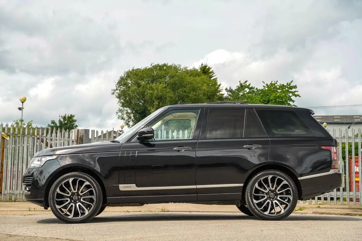 2014-land-rover-range-rover-30-sd-v6-autobiography-30-sd-ss-big-8