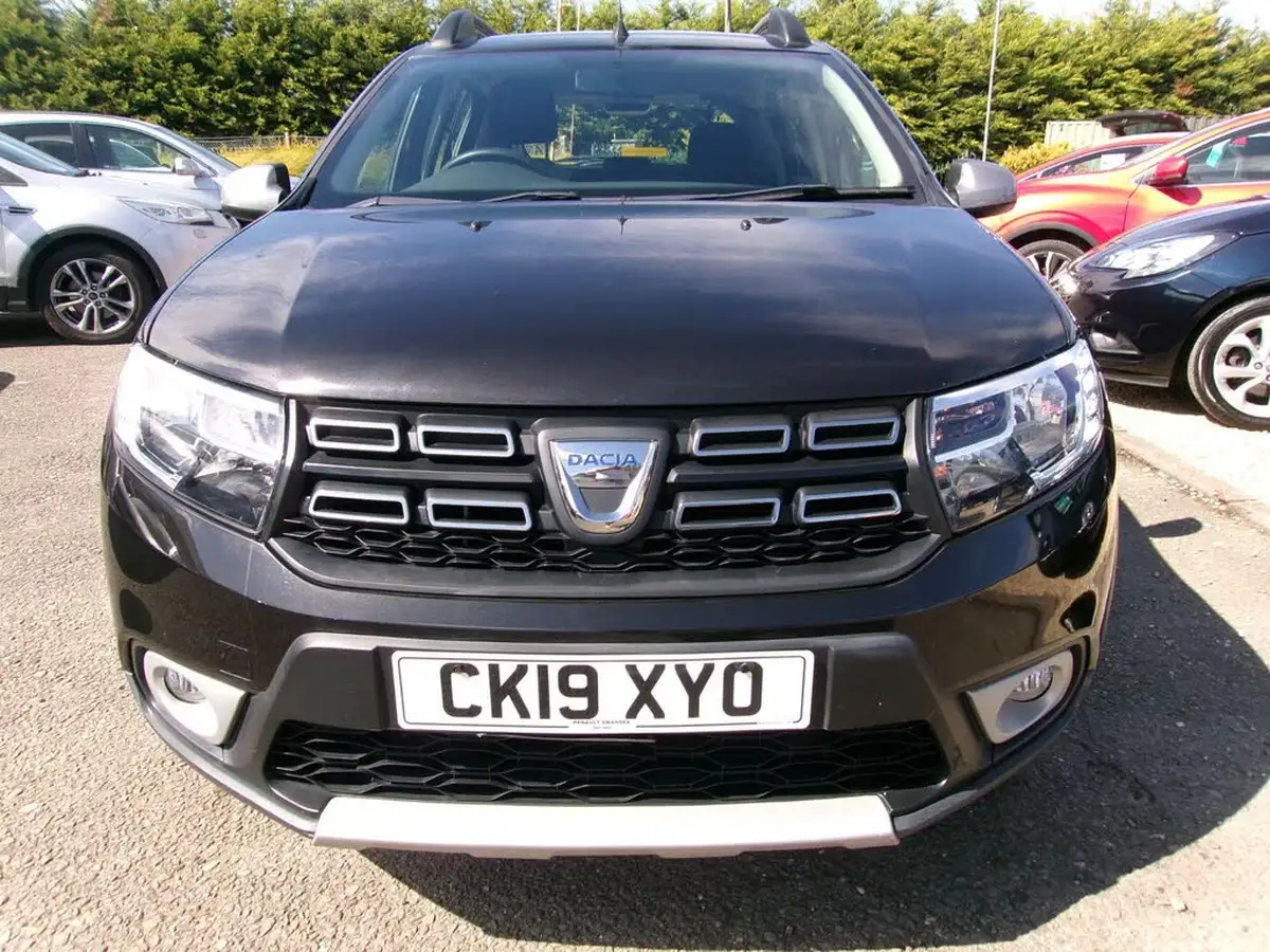 2019-dacia-sandero-stepway-09-tce-comfort-big-1