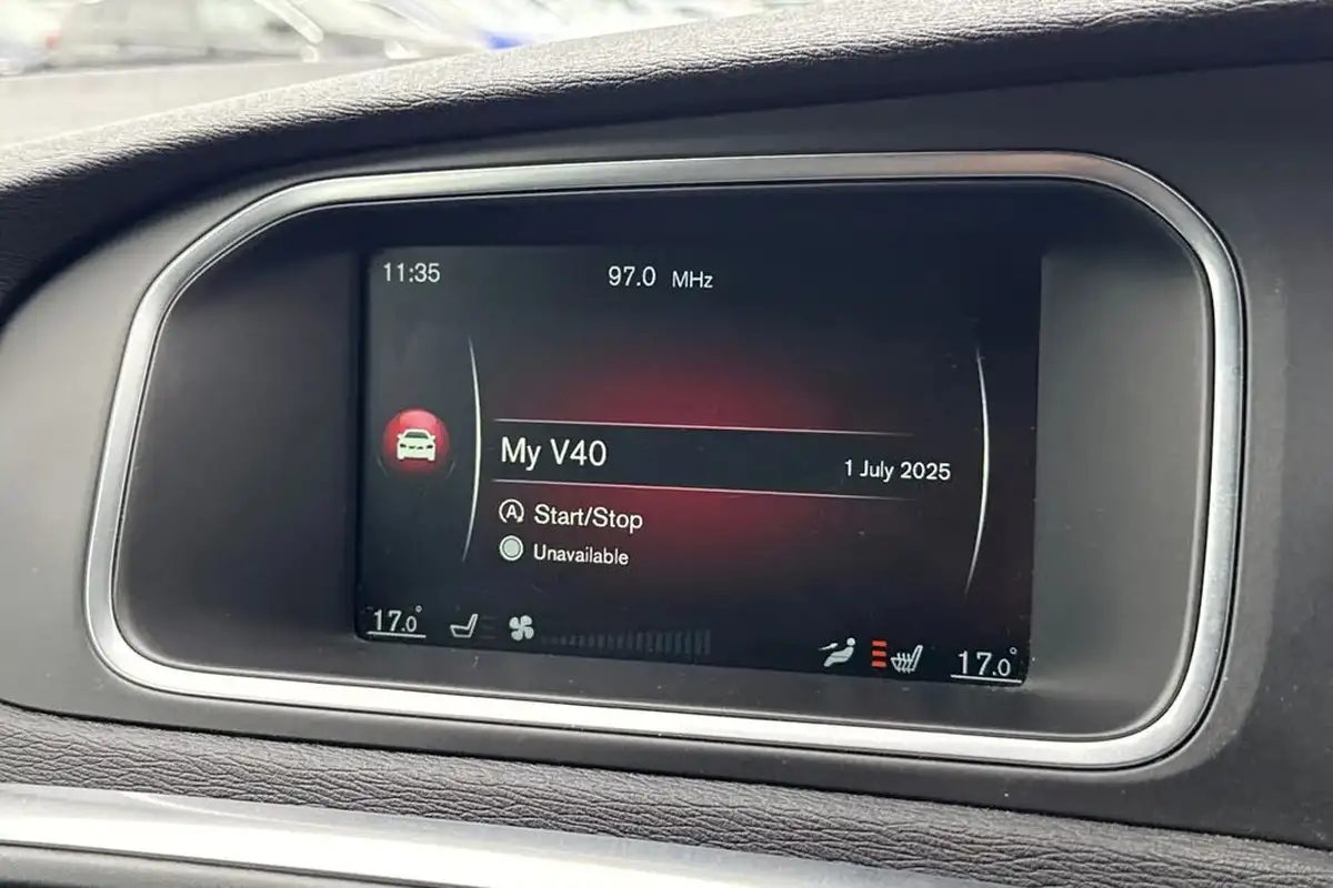 2016-volvo-v40-20td-d3-r-design-pro-geartronic-big-48