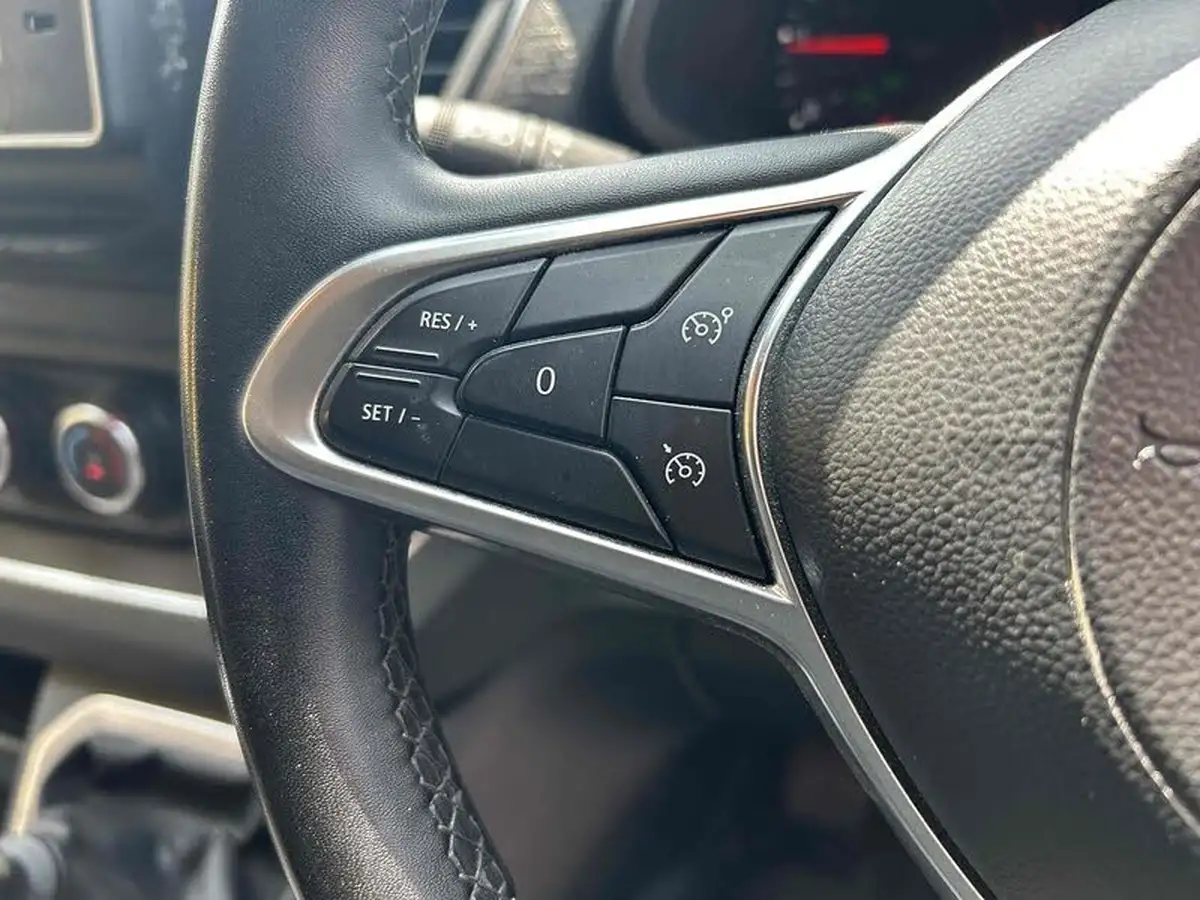 2023-nissan-primastar-20dci-tekna-30-l2h1-130pseu6d-panel-big-4
