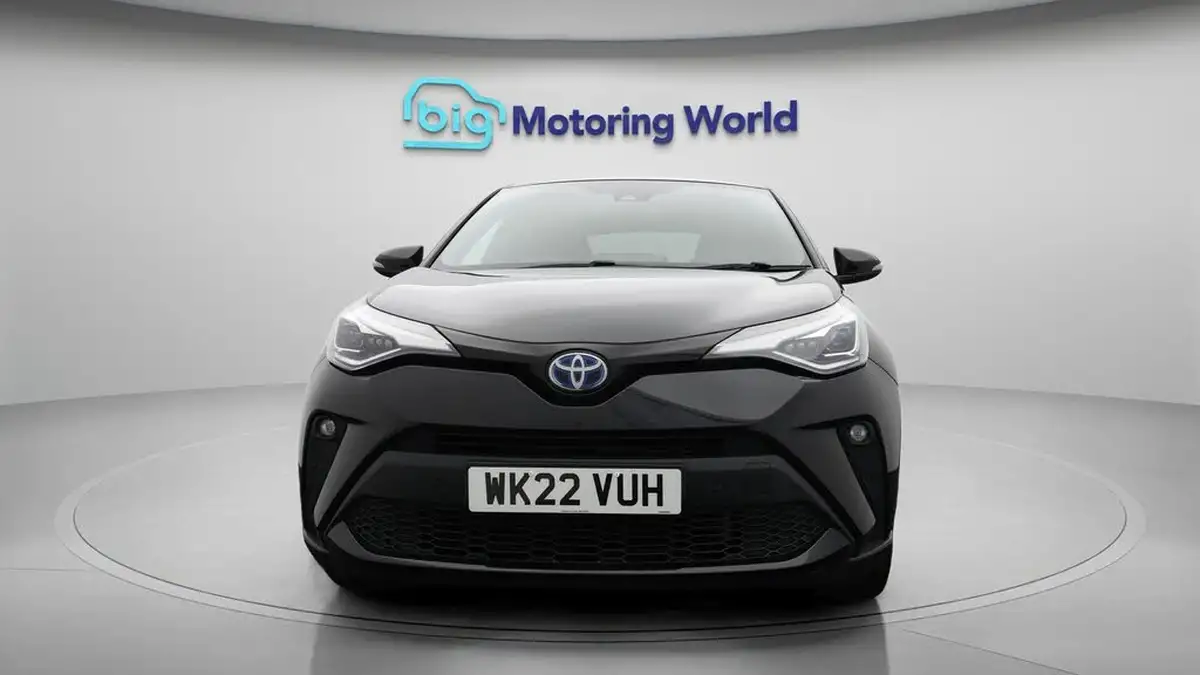 2022-toyota-c-hr-20-vvt-i-excel-big-2