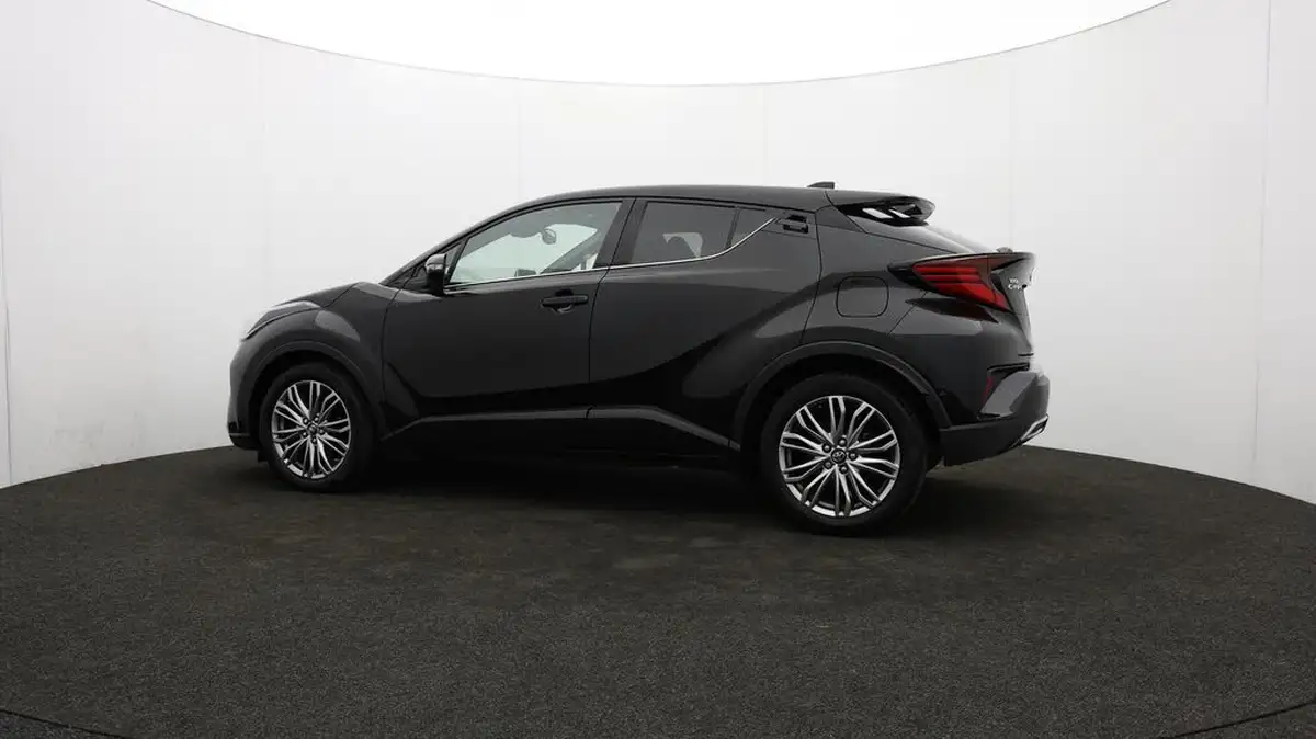2022-toyota-c-hr-20-vvt-i-excel-big-74
