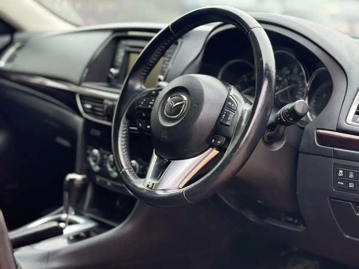2014-mazda-mazda6-22td-sport-175ps-nav-tourer-5d-auto-big-37