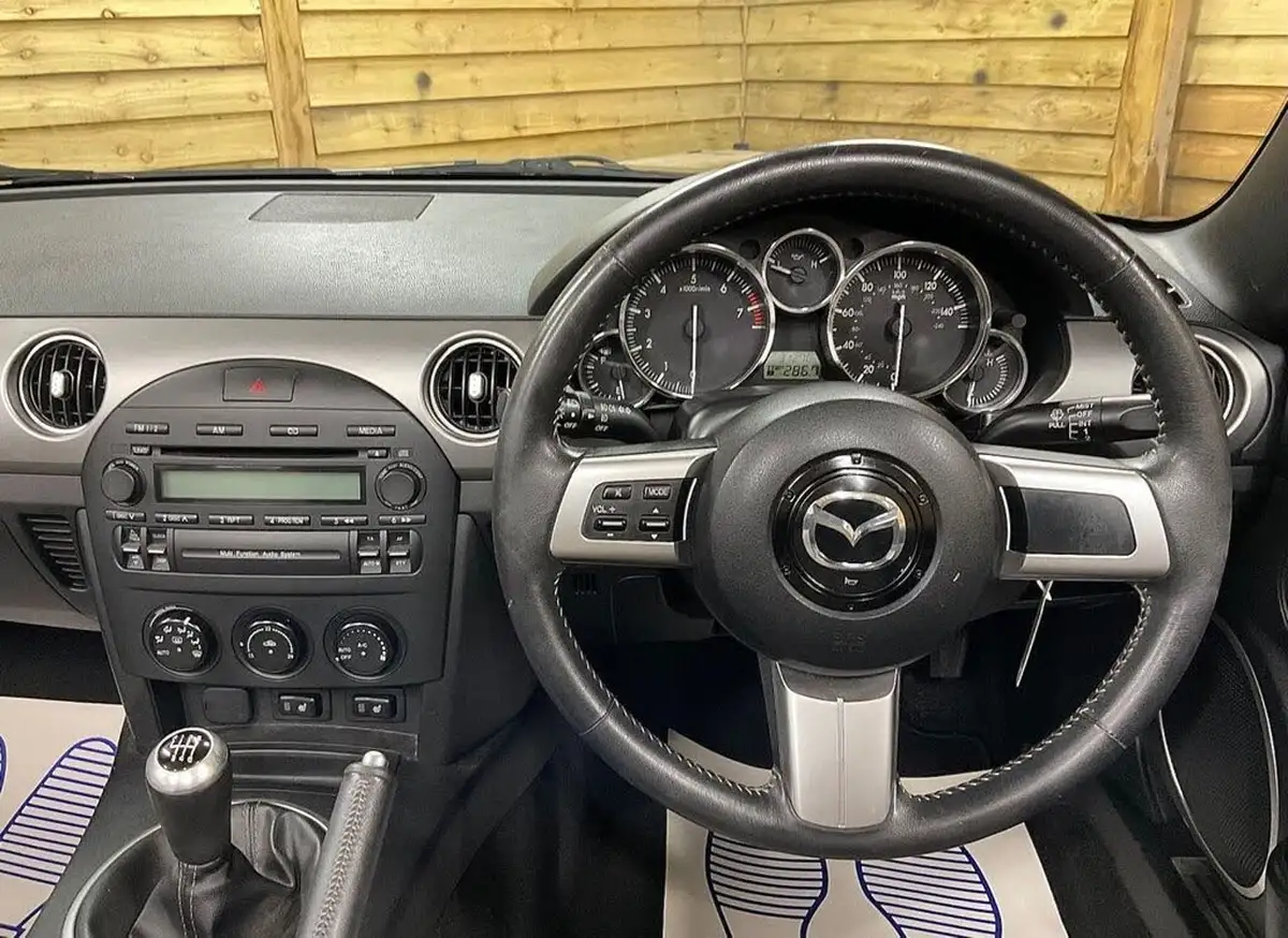 2007-mazda-mx-5-20-zsport-big-22