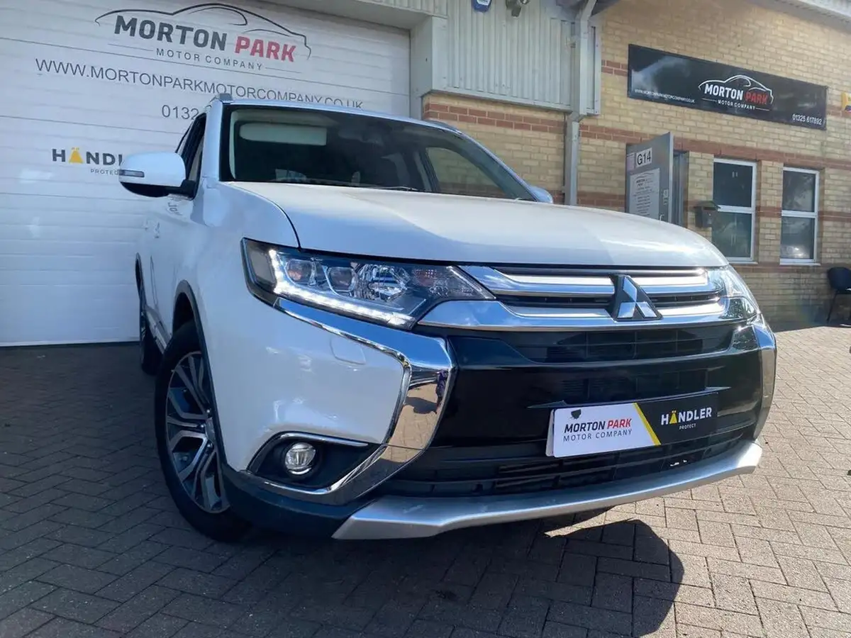 2016-mitsubishi-outlander-22di-d-4-big-0