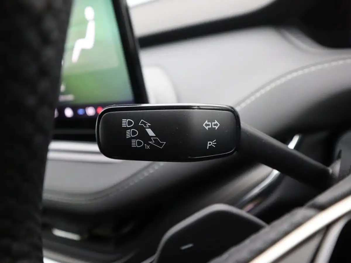 2023-skoda-enyaq-e-85x-sportline-plus-suv-big-40