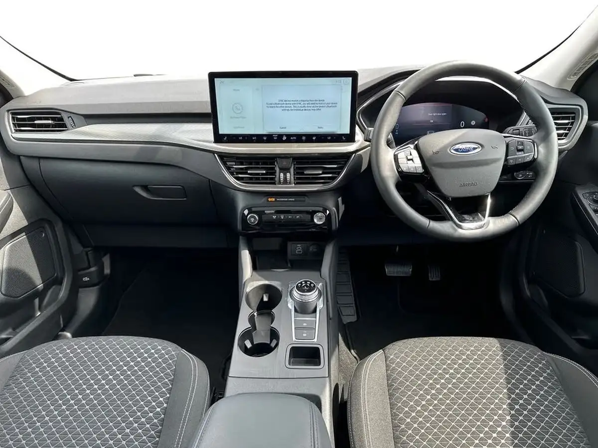 2024-ford-kuga-big-14