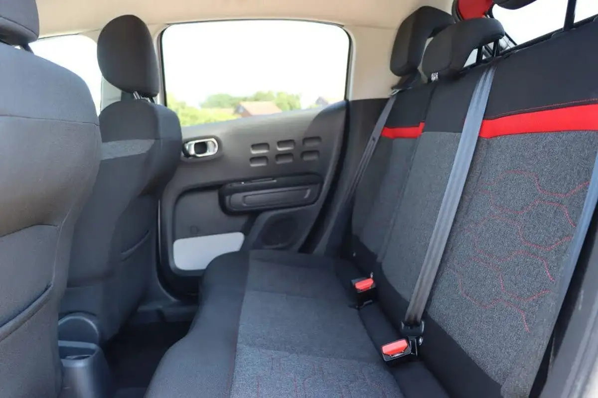 2017-citroen-c3-12-puretech-flair-nav-edition-big-27