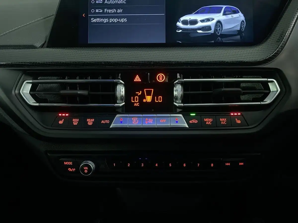 2024-bmw-1-series-15-118i-sport-dct-big-24