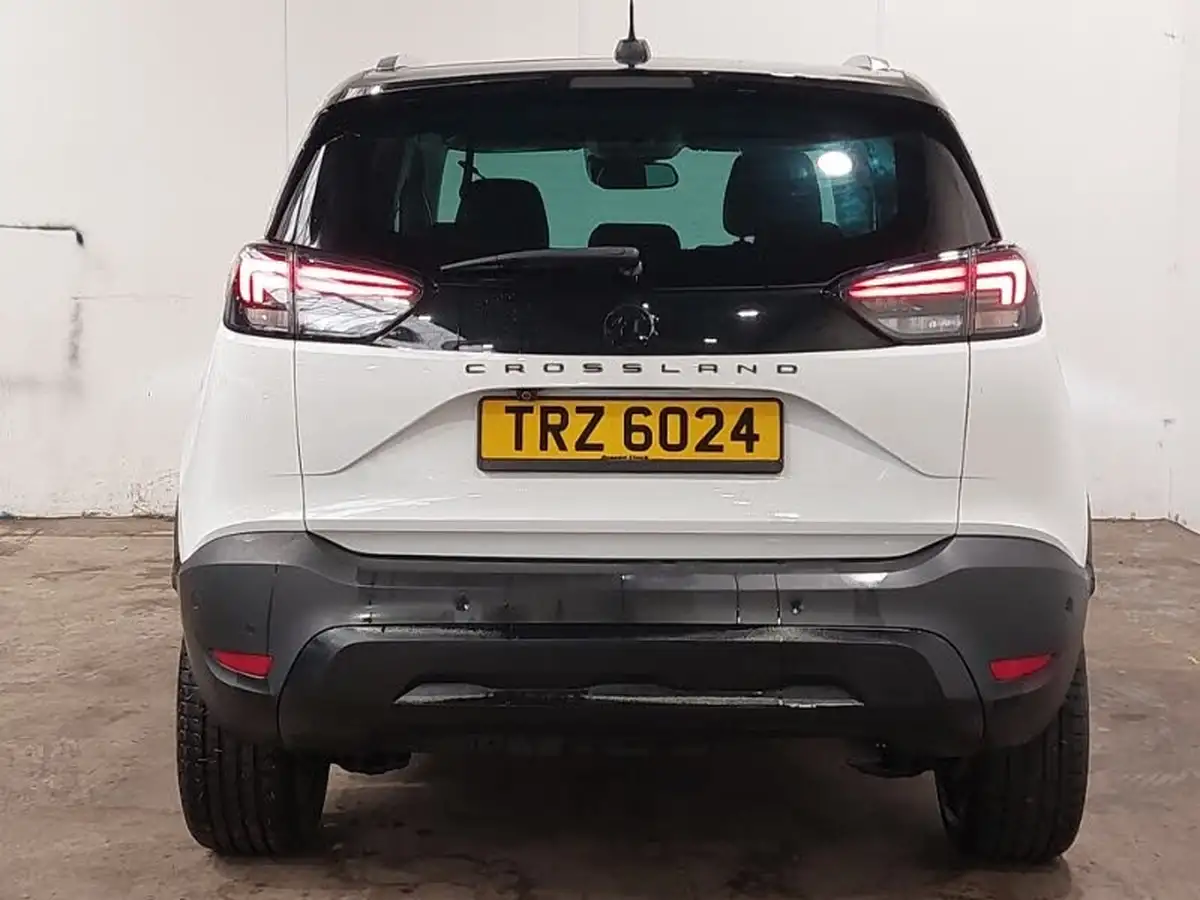 2022-vauxhall-crossland-15-ultimate-120ps-auto-big-14