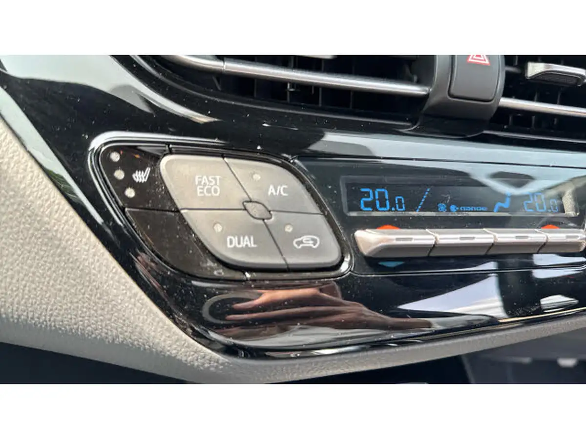 2022-toyota-c-hr-18-vvt-i-gr-sport-big-36