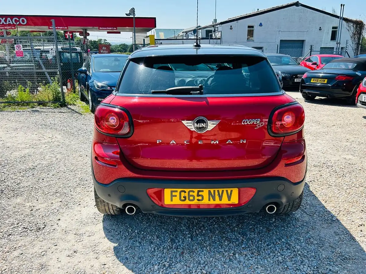 2015-mini-paceman-big-7