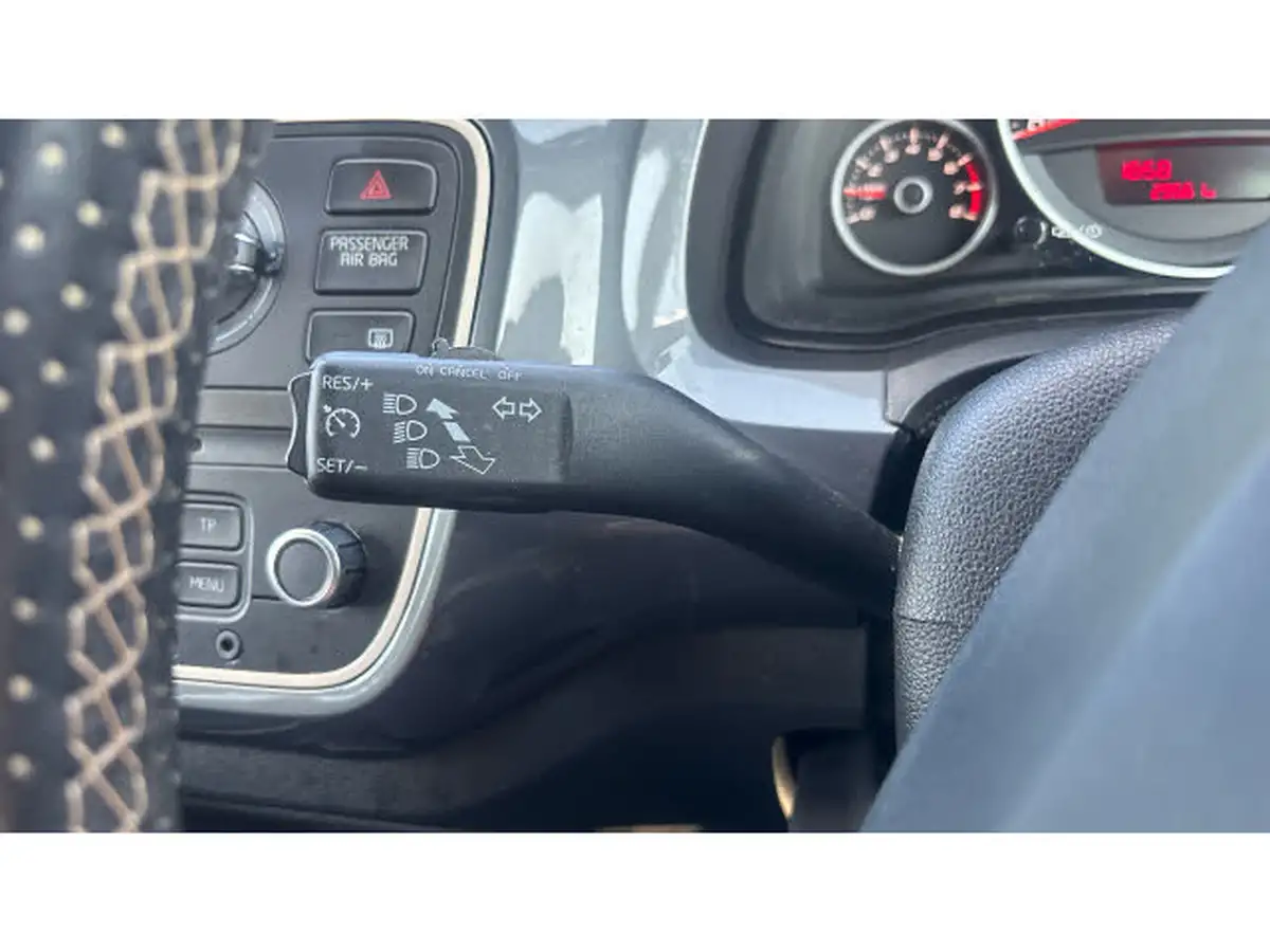 2015-seat-mii-10-mii-by-mango-12v-75ps-5d-big-27