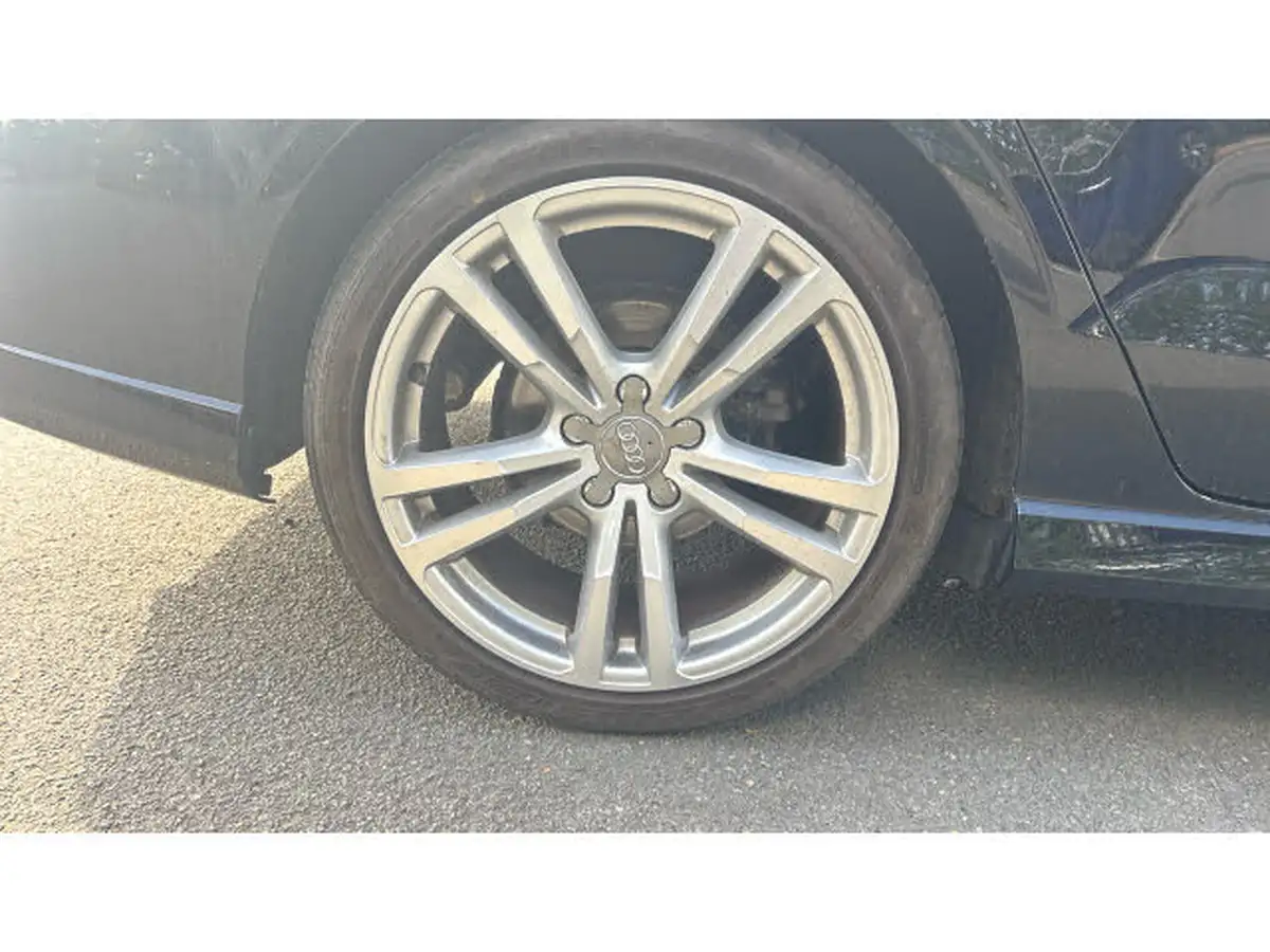 2017-audi-a3-15-tfsi-s-line-saloon-4d-big-26