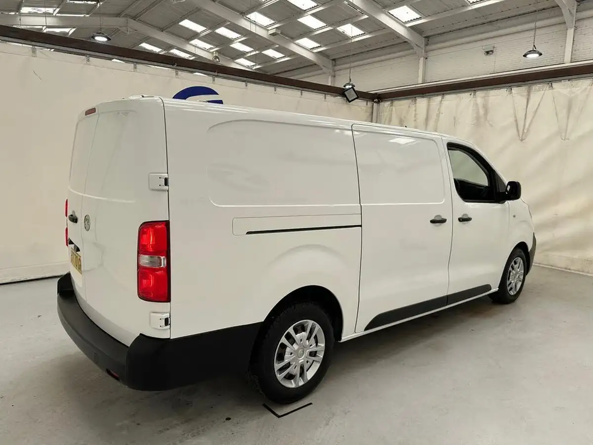 2021-vauxhall-vivaro-15td-2900-l2h1-dynamic-100pseu6dt-big-5