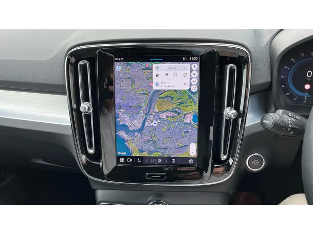 2024-volvo-xc40-20-b3-plus-big-30