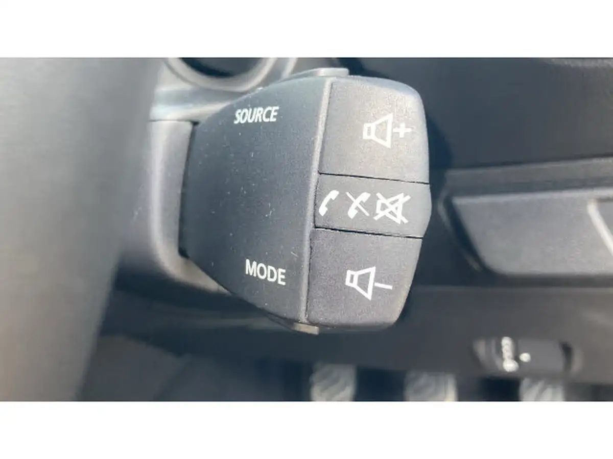 2023-dacia-sandero-stepway-10-tce-expression-90bhp-big-35