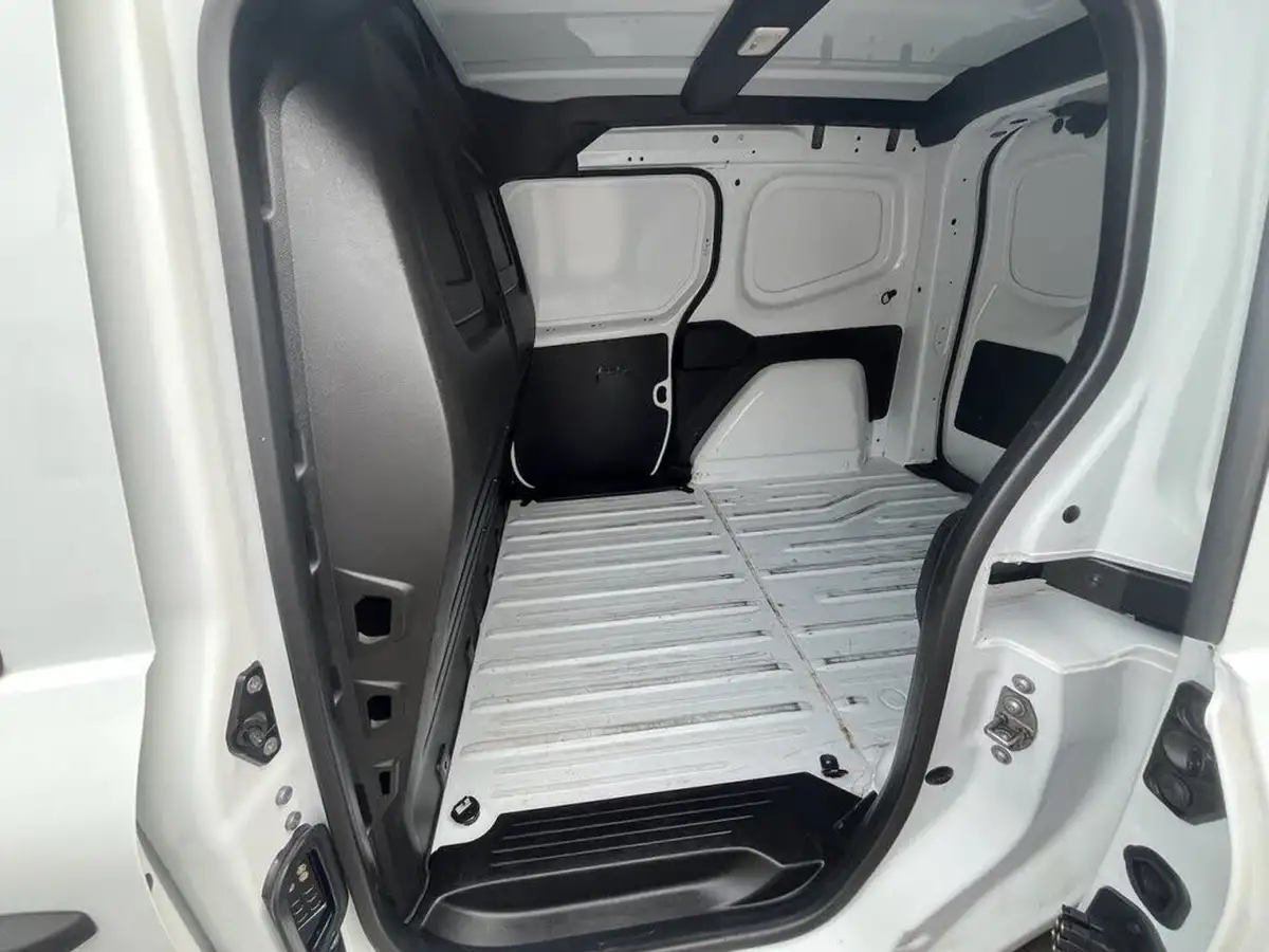 2023-renault-kangoo-15dci-ml19-95-start-big-16