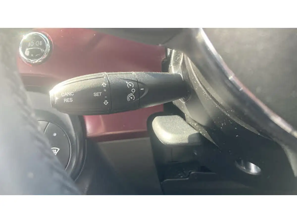 2021-fiat-500-10-star-big-30