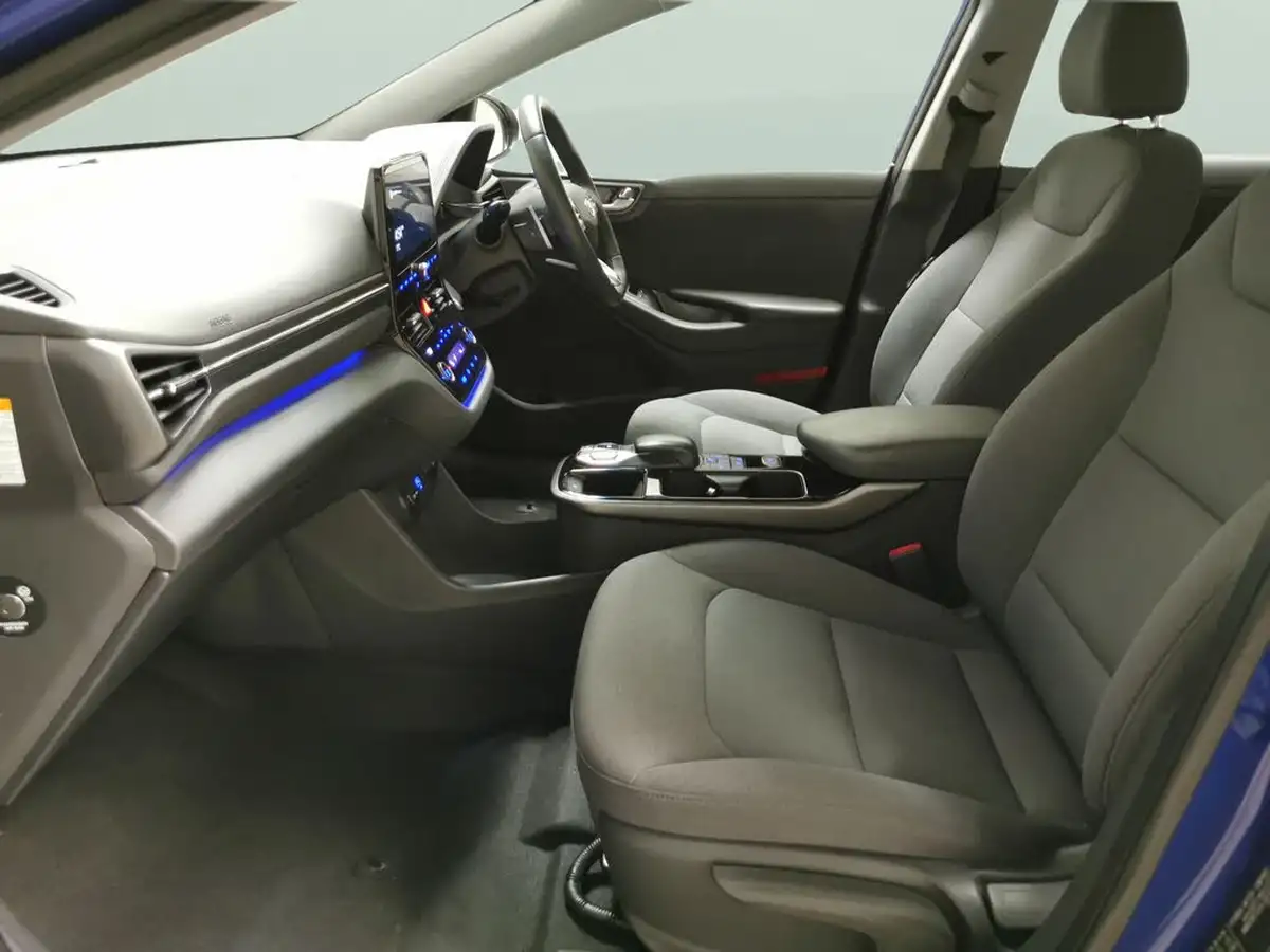 2021-hyundai-ioniq-e-premium-electric-100kw-big-3