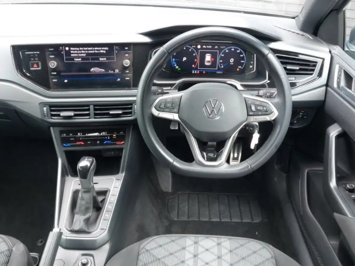 2023-volkswagen-taigo-10-tsi-r-line-dsg-big-6