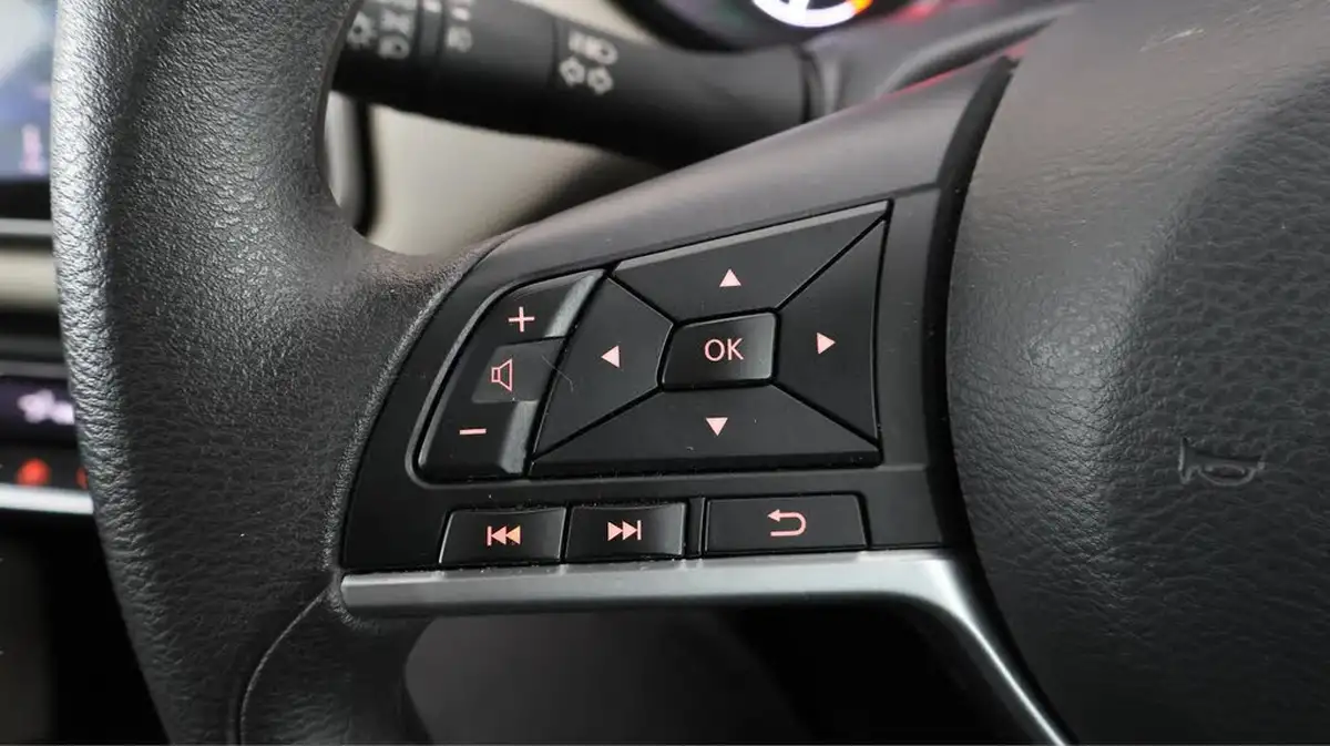 2020-nissan-micra-10-ig-t-acenta-100ps-vision-pack-big-21