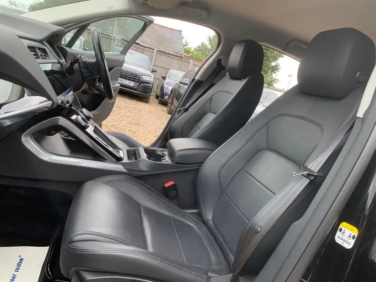 2019-jaguar-i-pace-ev400-s-big-43
